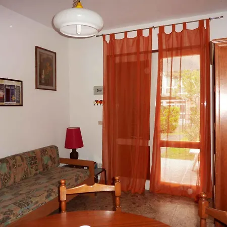 In 54672 아파트 *